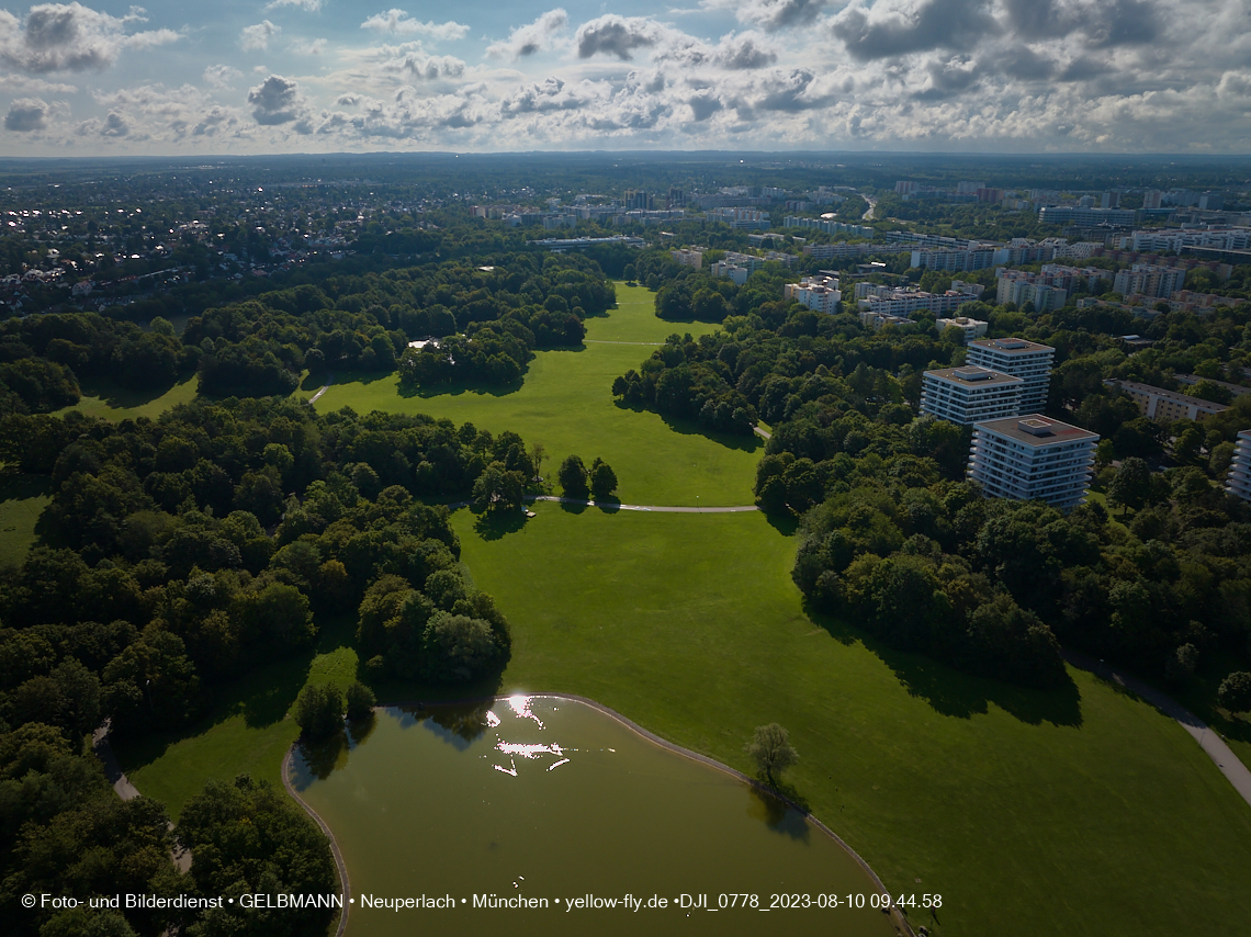 10.08.2023 - der Ostpark mit See in Neuperlach