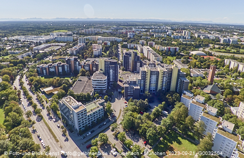 21.09.2023 - Marx-Zentrum und Karl-Marx-Ring 52-62 in Neuperlach