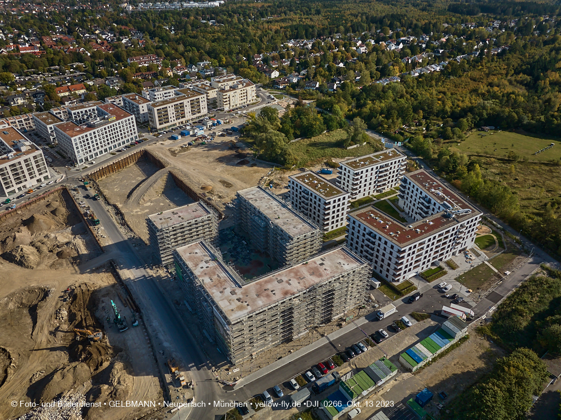 13.10.2023 - DEMOS-Baustelle und BayernHeim-Baustelle Alexisquartier udn Pandion Verde in Neuperlach