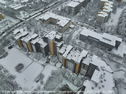 04.12.2023 - Marx-Zentrum, Studentenwohnheim und Wohnanlage Karl-Marx-Ring 52-62 und KMR 53-57c