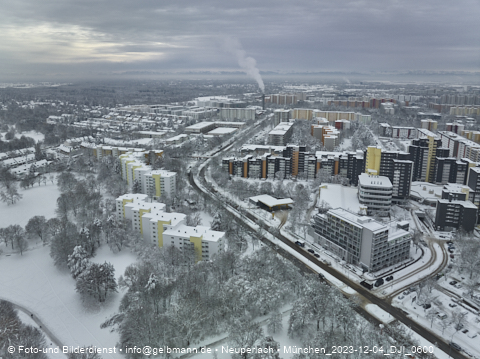 04.12.2023 - Marx-Zentrum, Studentenwohnheim und Wohnanlage Karl-Marx-Ring 52-62 und KMR 53-57c