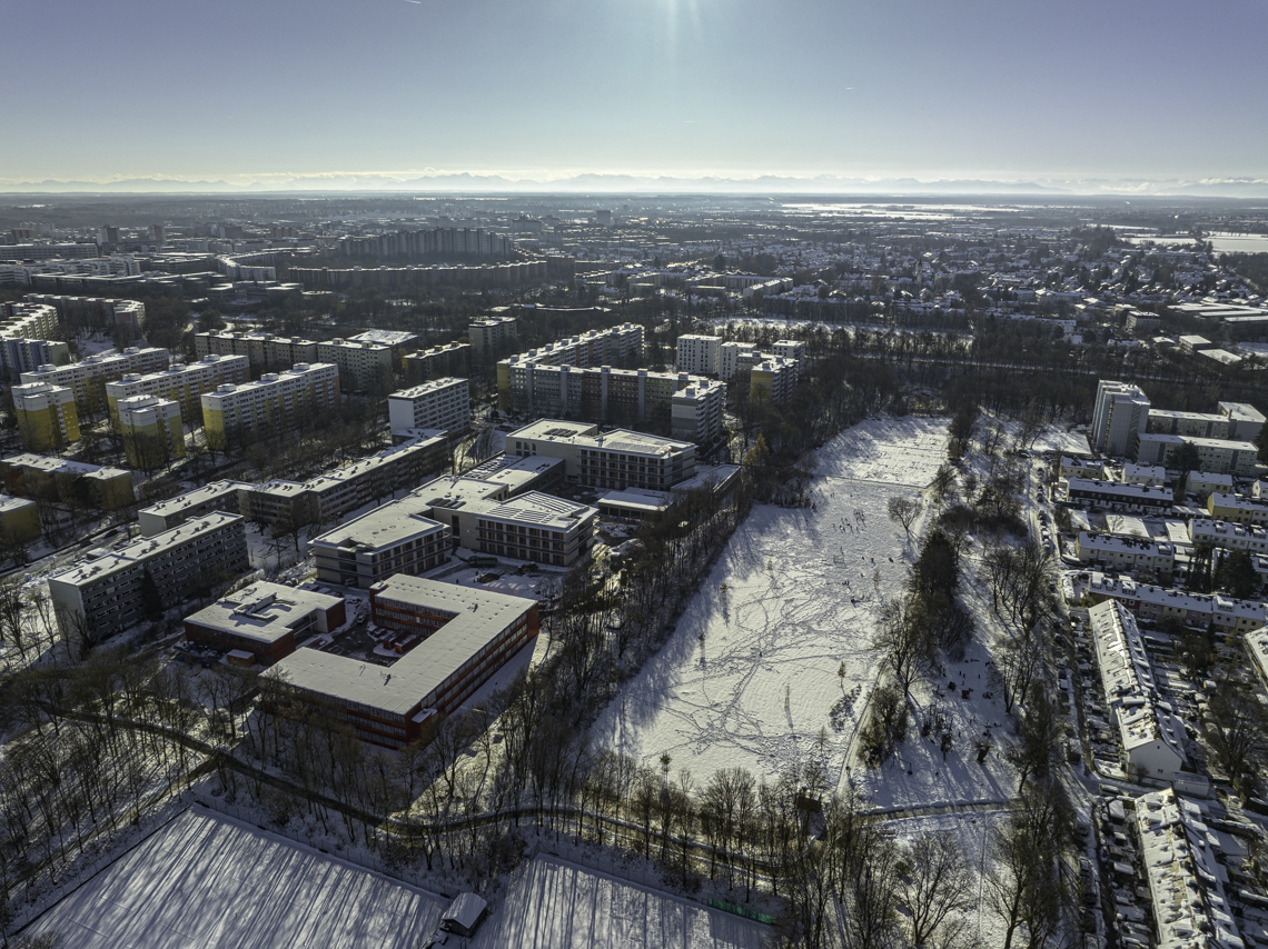 07.12.2021 - Baustelle Grundschule am Strehleranger und Neuperlach