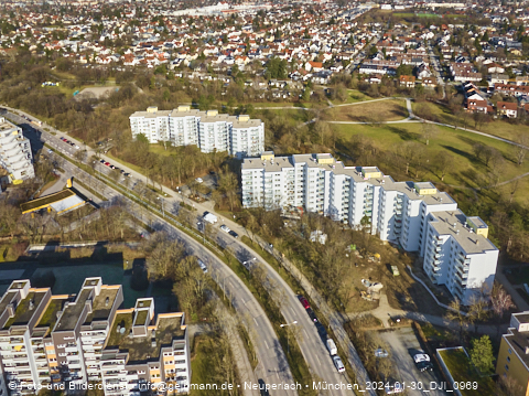 30.01.2024 - Marx-Zentrum, Studentenwohnheim und Wohnanlage Karl-Marx-Ring 52-62 und KMR 53-57c