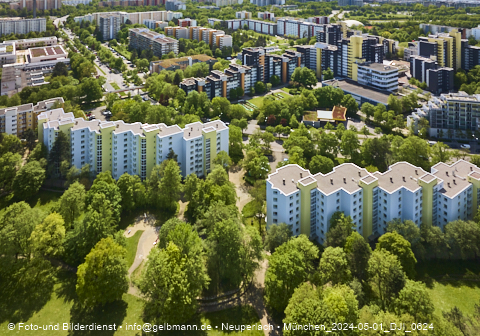 01.05.2024 - Marx-Zentrum, Studentenwohnheim und Wohnanlage Karl-Marx-Ring 52-62 und KMR 53-57c