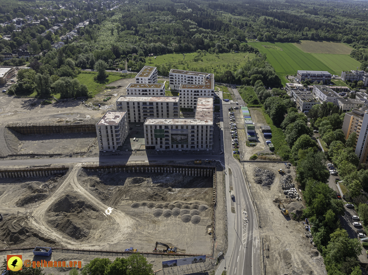 14.05.2024 - DEMOS-Baustelle und BayernHeim-Baustelle Alexisquartier in Neuperlach