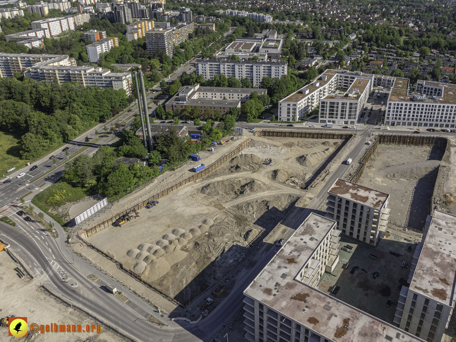 14.05.2024 - DEMOS-Baustelle und BayernHeim-Baustelle Alexisquartier in Neuperlach