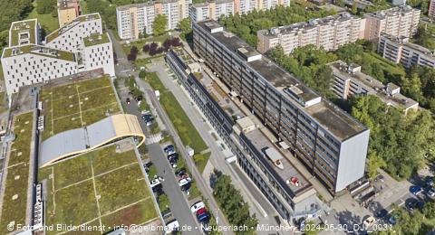 30.05.2024 - Marx-Zentrum, Studentenwohnheim, Wohnanlage Karl-Marx-Ring 52-62, KMR 53-57c Umgebung