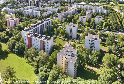 30.05.2024 - Marx-Zentrum, Studentenwohnheim, Wohnanlage Karl-Marx-Ring 52-62, KMR 53-57c Umgebung