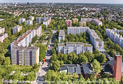 30.05.2024 - Marx-Zentrum, Studentenwohnheim, Wohnanlage Karl-Marx-Ring 52-62, KMR 53-57c Umgebung