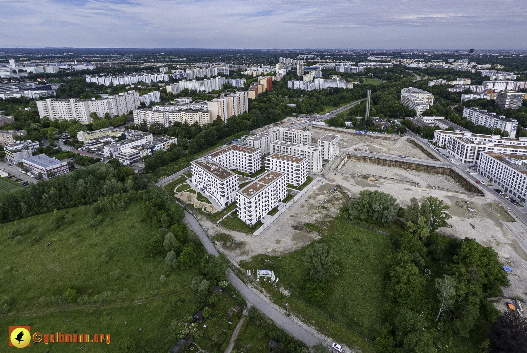 06.06.2024 - Luftbilder der Baustelle Alexisquartier und Pandion Verde in Neuperlach