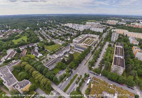 06.06.2024 - Marx-Zentrum, Studentenwohnheim, Wohnanlage Karl-Marx-Ring 52-62, KMR 53-57c Umgebung