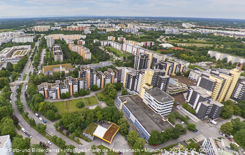 06.06.2024 - Marx-Zentrum, Studentenwohnheim, Wohnanlage Karl-Marx-Ring 52-62, KMR 53-57c Umgebung