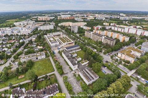 06.06.2024 - Marx-Zentrum, Studentenwohnheim, Wohnanlage Karl-Marx-Ring 52-62, KMR 53-57c Umgebung