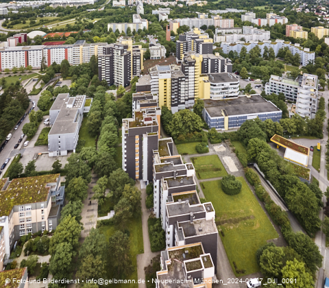 07.06.2024 - Marx-Zentrum, Studentenwohnheim, Wohnanlage Karl-Marx-Ring 52-62, KMR 53-57c Umgebung