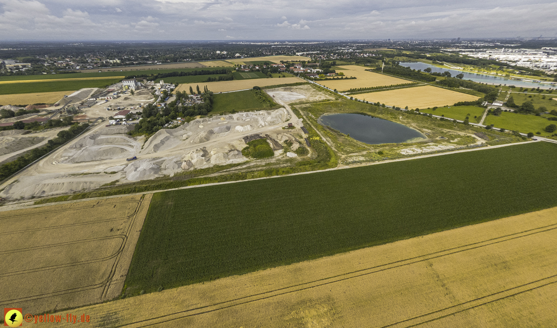 11.07.2024 - DEMOS-Baustelle und BayernHeim-Baustelle in Gronsdorf und Riemer See