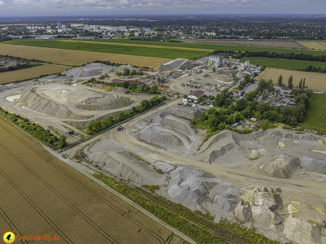 11.07.2024 - DEMOS-Baustelle und BayernHeim-Baustelle in Gronsdorf