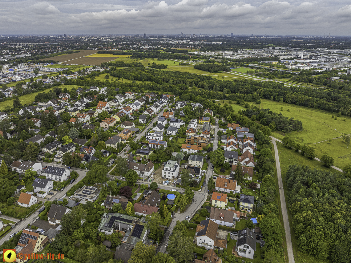 11.07.2024 - DEMOS-Baustelle und BayernHeim-Baustelle in Gronsdorf
