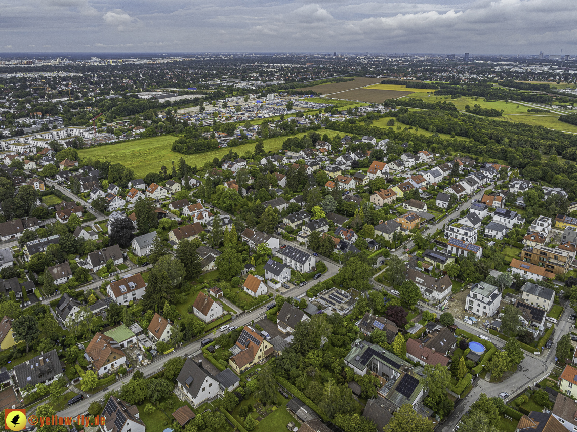 11.07.2024 - DEMOS-Baustelle und BayernHeim-Baustelle in Gronsdorf