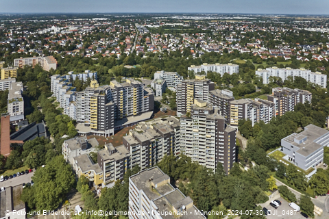 29.07.2024 - Marx-Zentrum, Studentenwohnheim, Wohnanlage Karl-Marx-Ring 52-62, KMR 53-57c Umgebung