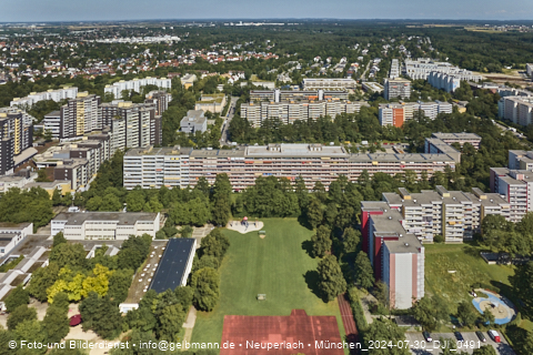 29.07.2024 - Marx-Zentrum, Studentenwohnheim, Wohnanlage Karl-Marx-Ring 52-62, KMR 53-57c Umgebung