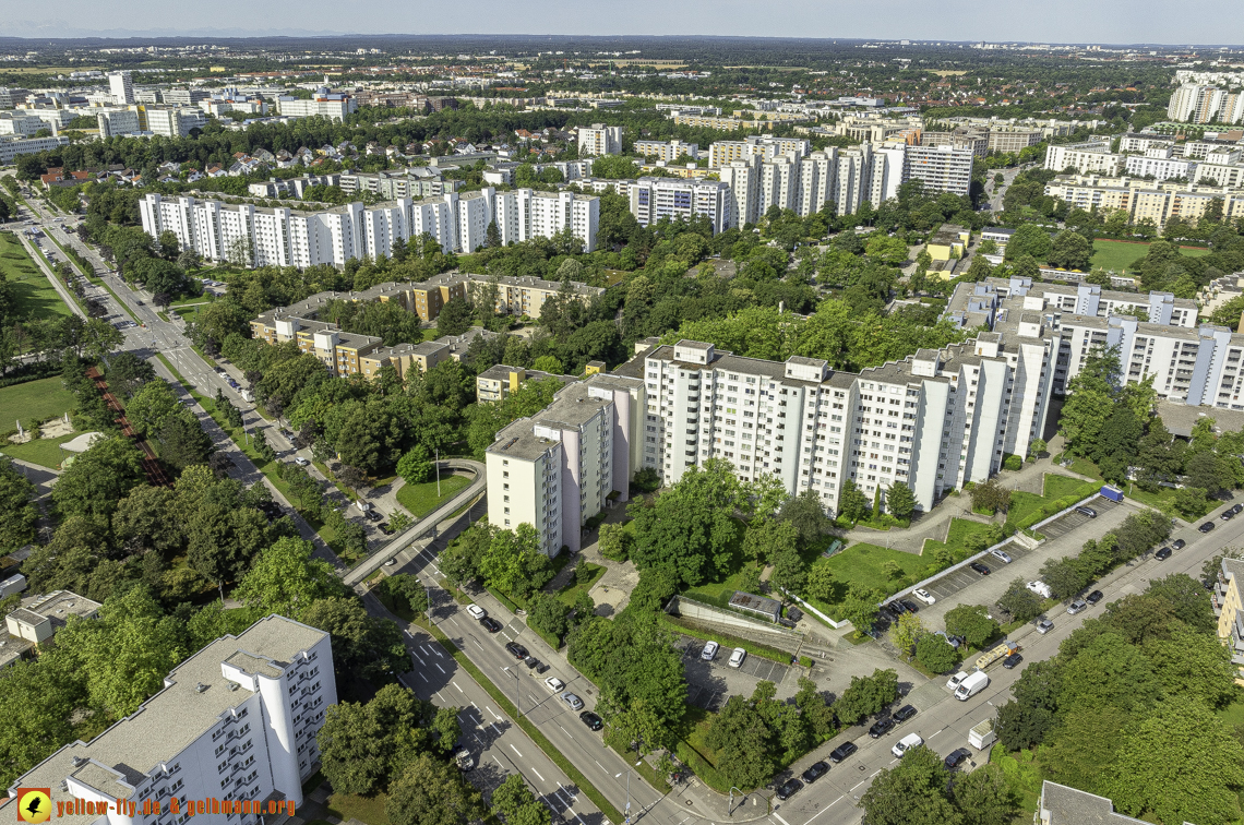 16.08.2024 - Gerhart-Hauptmann-Ring und Umgebung