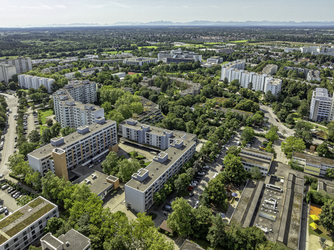 16.08.2024 - Gerhart-Hauptmann-Ring und Umgebung