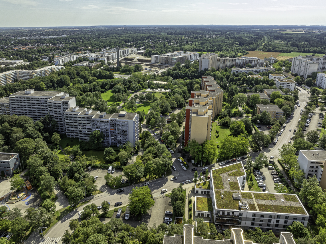 16.08.2024 - Gerhart-Hauptmann-Ring und Umgebung