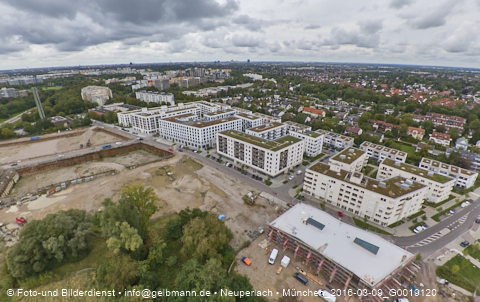 12.09.2024 - Marx-Zentrum, Studentenwohnheim, Wohnanlage Karl-Marx-Ring 52-62, KMR 53-57c Umgebung