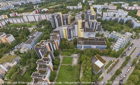 12.09.2024 - Marx-Zentrum, Studentenwohnheim, Wohnanlage Karl-Marx-Ring 52-62, KMR 53-57c Umgebung