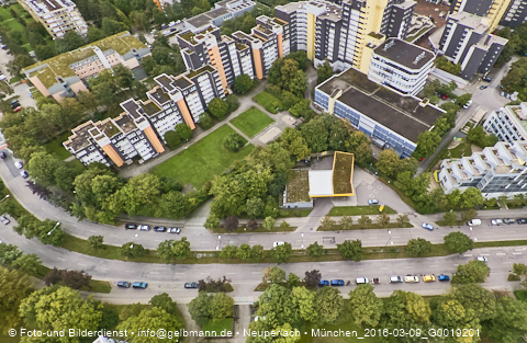 12.09.2024 - Marx-Zentrum, Studentenwohnheim, Wohnanlage Karl-Marx-Ring 52-62, KMR 53-57c Umgebung