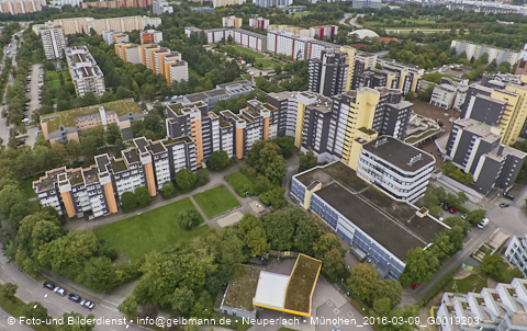 12.09.2024 - Marx-Zentrum, Studentenwohnheim, Wohnanlage Karl-Marx-Ring 52-62, KMR 53-57c Umgebung