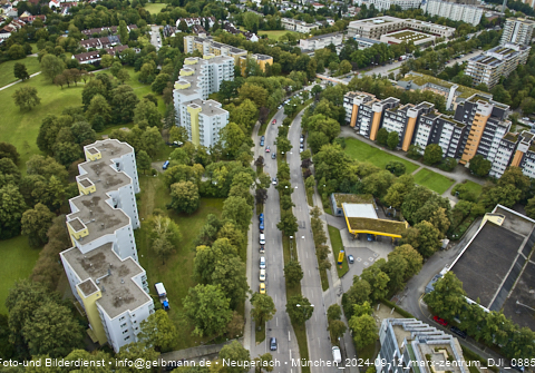 12.09.2024 - Marx-Zentrum, Studentenwohnheim, Wohnanlage Karl-Marx-Ring 52-62, KMR 53-57c Umgebung