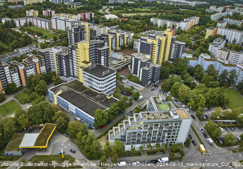 12.09.2024 - Marx-Zentrum, Studentenwohnheim, Wohnanlage Karl-Marx-Ring 52-62, KMR 53-57c Umgebung