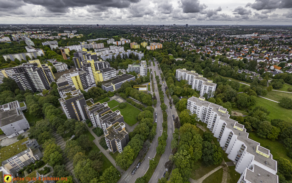 13.09.2024 - das Marx-Zentrum und Wohnanlage am Karl-Marx-Ring 52-62