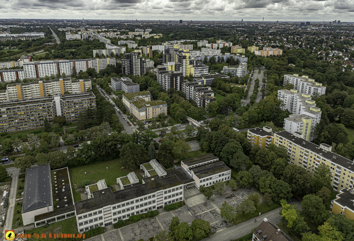 13.09.2024 - das Marx-Zentrum und Wohnanlage am Karl-Marx-Ring 52-62