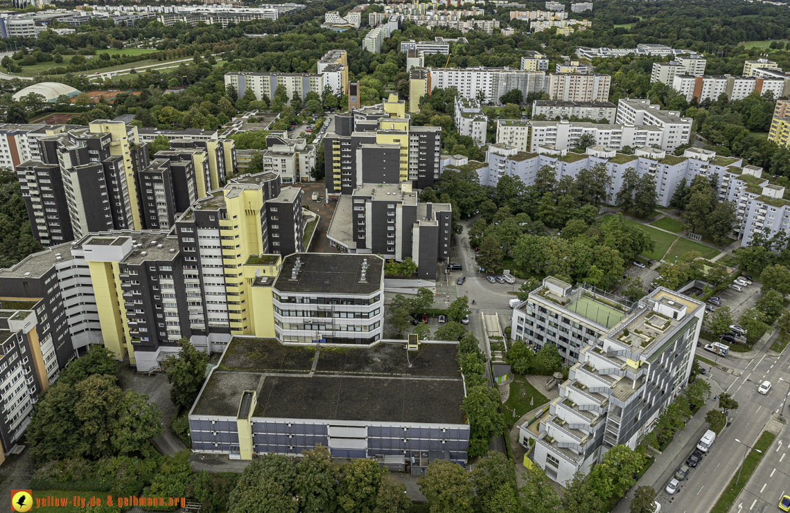 13.09.2024 - das Marx-Zentrum und Wohnanlage am Karl-Marx-Ring 52-62