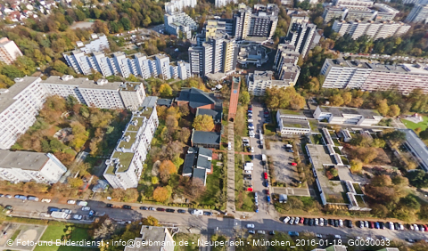 29.10.2024 - Marx-Zentrum, Studentenwohnheim, Wohnanlage Karl-Marx-Ring 52-62, KMR 53-57c Umgebung