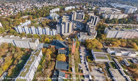 29.10.2024 - Marx-Zentrum, Studentenwohnheim, Wohnanlage Karl-Marx-Ring 52-62, KMR 53-57c Umgebung