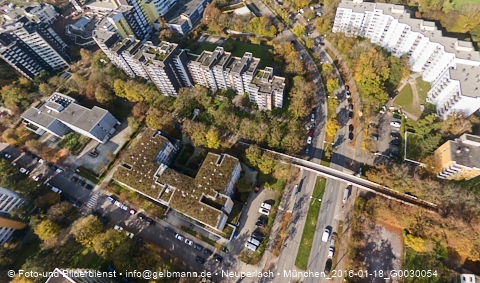 29.10.2024 - Marx-Zentrum, Studentenwohnheim, Wohnanlage Karl-Marx-Ring 52-62, KMR 53-57c Umgebung