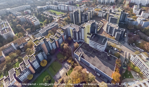 29.10.2024 - Marx-Zentrum, Studentenwohnheim, Wohnanlage Karl-Marx-Ring 52-62, KMR 53-57c Umgebung