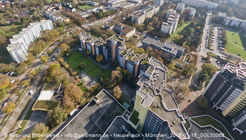 29.10.2024 - Marx-Zentrum, Studentenwohnheim, Wohnanlage Karl-Marx-Ring 52-62, KMR 53-57c Umgebung