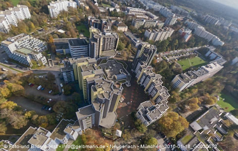 29.10.2024 - Marx-Zentrum, Studentenwohnheim, Wohnanlage Karl-Marx-Ring 52-62, KMR 53-57c Umgebung