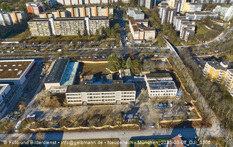 06.03.2025 - Marx-Zentrum, Studentenwohnheim, Wohnanlage Karl-Marx-Ring 52-62, KMR 53-57c Umgebung