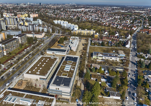 11.03.2025 - Marx-Zentrum, Studentenwohnheim, Wohnanlage Karl-Marx-Ring 52-62, KMR 53-57c Umgebung