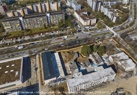 11.03.2025 - Marx-Zentrum, Studentenwohnheim, Wohnanlage Karl-Marx-Ring 52-62, KMR 53-57c Umgebung