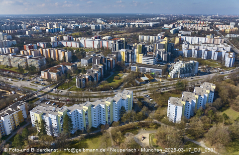 17.03.2025 - Marx-Zentrum, Studentenwohnheim, Wohnanlage Karl-Marx-Ring 52-62, KMR 53-57c Umgebung