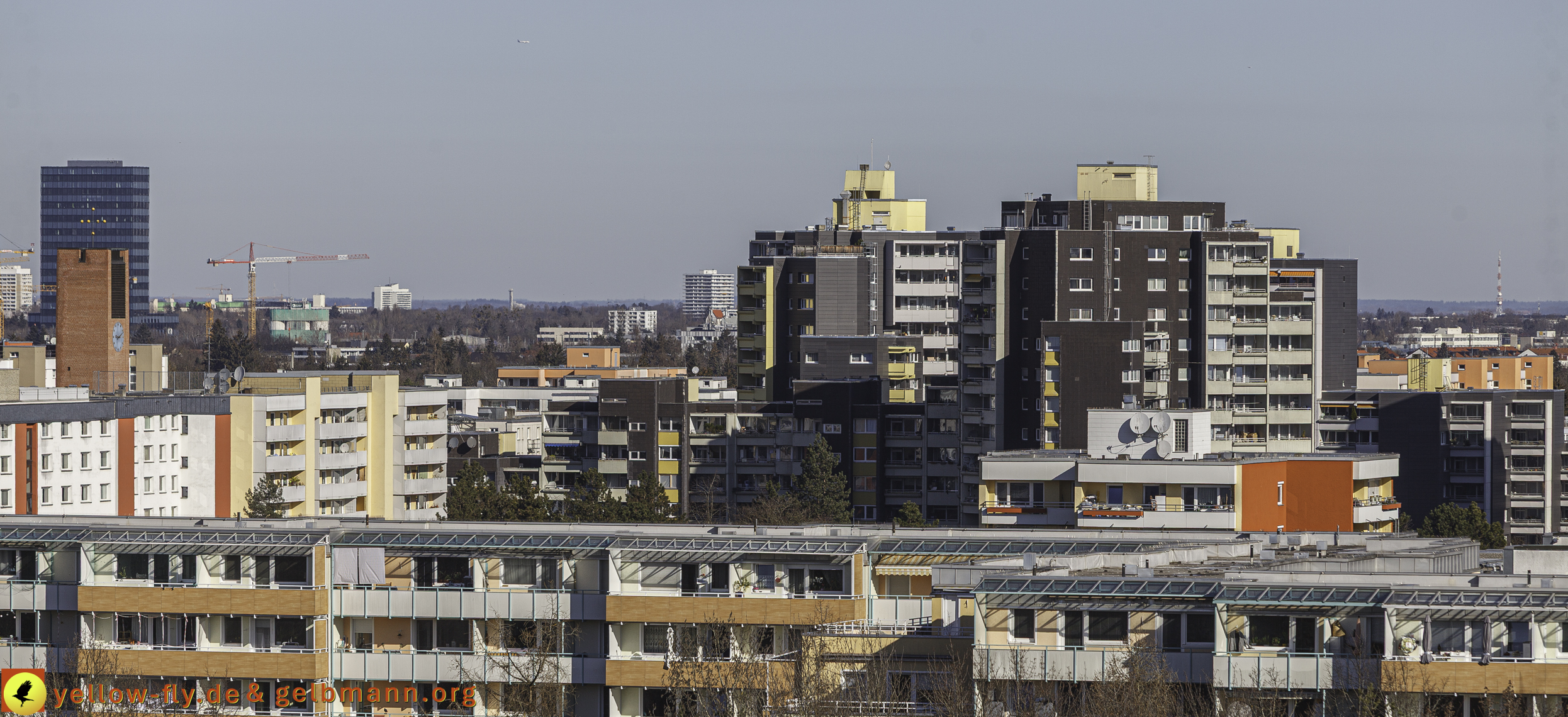 18.03.2025 - Alexisquartier am Karl-Marx-Ring und Marx-Zentrum in Neuperlach