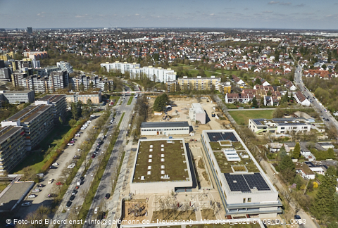 08.04.2025 - Marx-Zentrum, Studentenwohnheim, Wohnanlage Karl-Marx-Ring 52-62, KMR 53-57c Umgebung