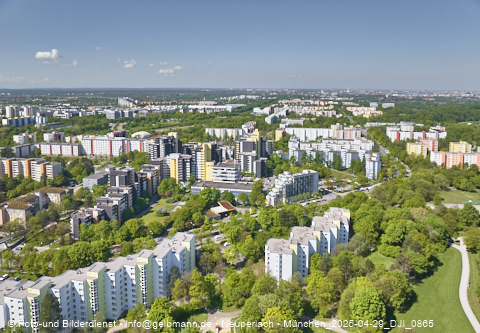 29.04.2025 - Marx-Zentrum, Studentenwohnheim, Wohnanlage Karl-Marx-Ring 52-62, KMR 53-57c Umgebung
