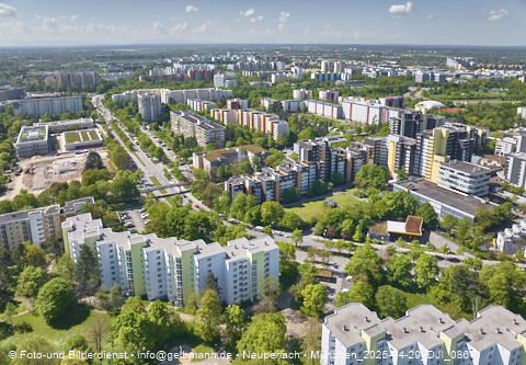 29.04.2025 - Marx-Zentrum, Studentenwohnheim, Wohnanlage Karl-Marx-Ring 52-62, KMR 53-57c Umgebung